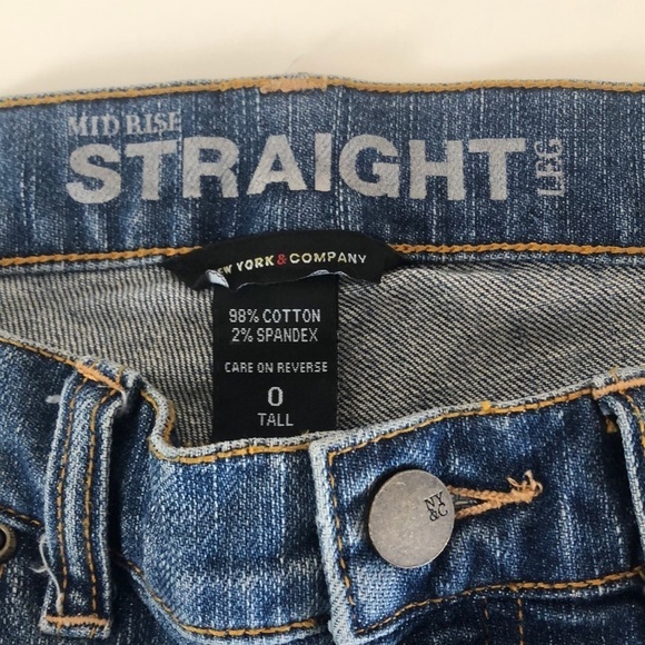 New York & Co Mid Rise Straight Leg Tall 0 - Picture 4 of 10